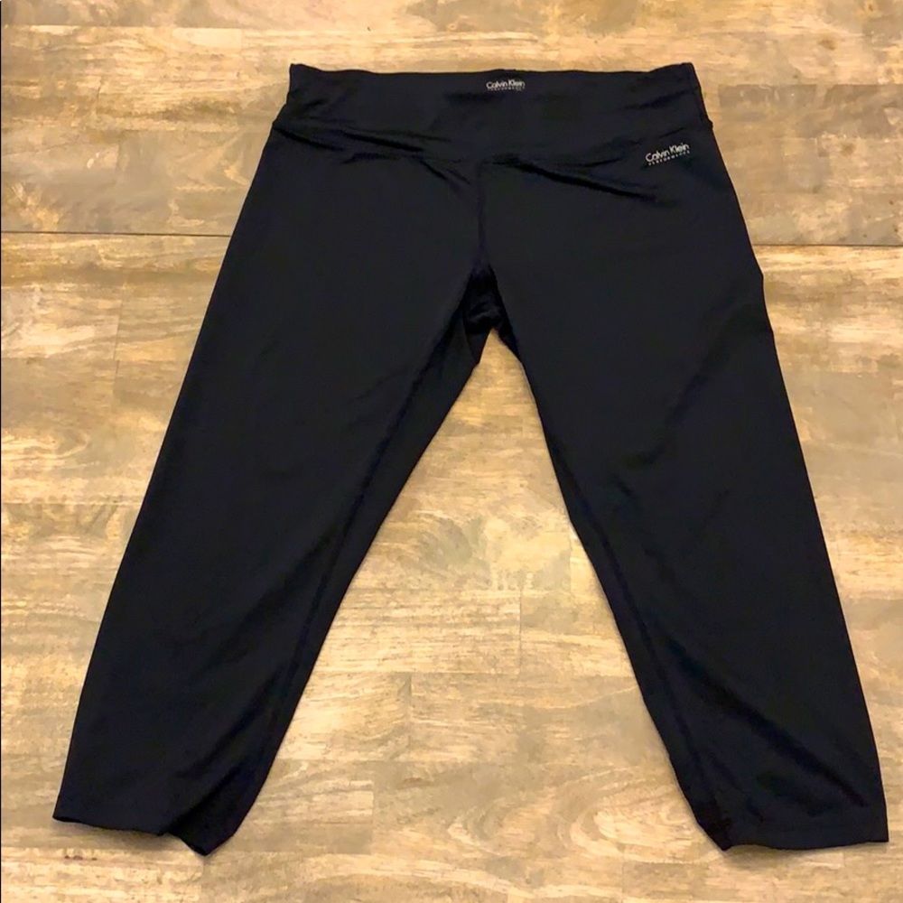 🖤4/25🖤 Calvin Klein Performance Black Yoga Capri